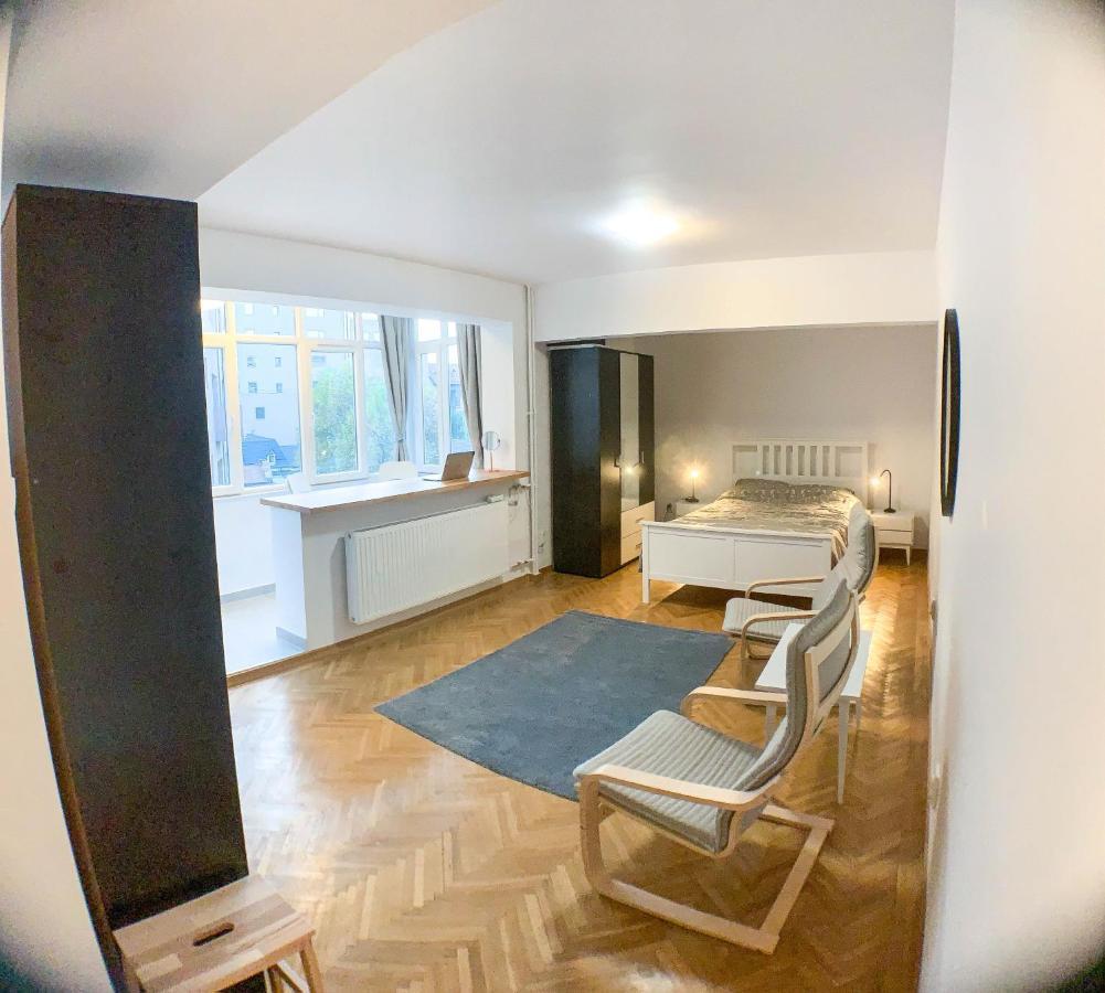 Luterana Studio Apartment Bucureşti Ngoại thất bức ảnh
