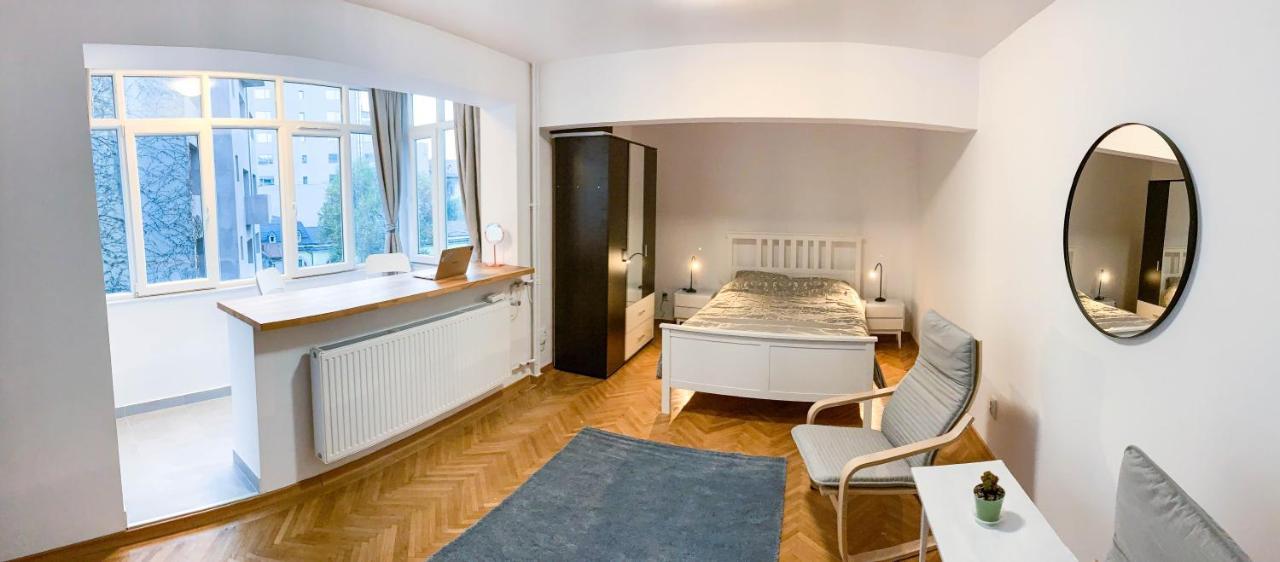 Luterana Studio Apartment Bucureşti Ngoại thất bức ảnh