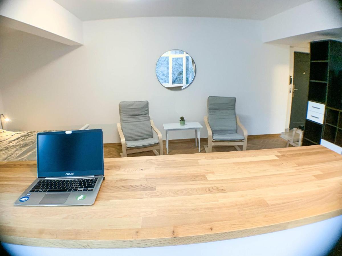 Luterana Studio Apartment Bucureşti Ngoại thất bức ảnh